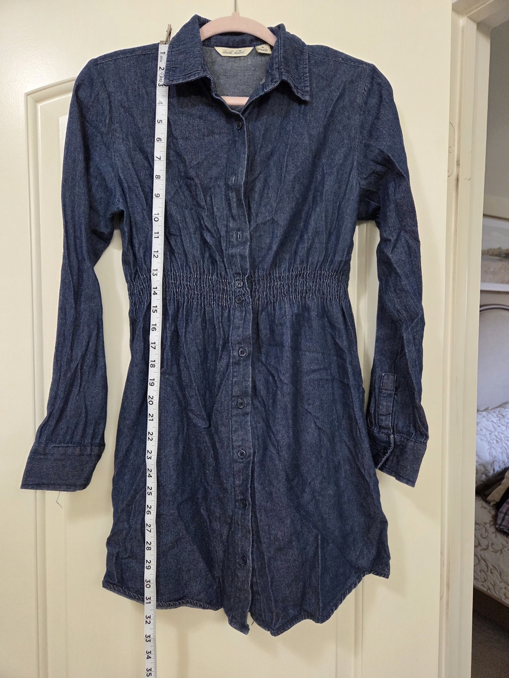 Derek Heart Indigo Chambray Button-Up Top